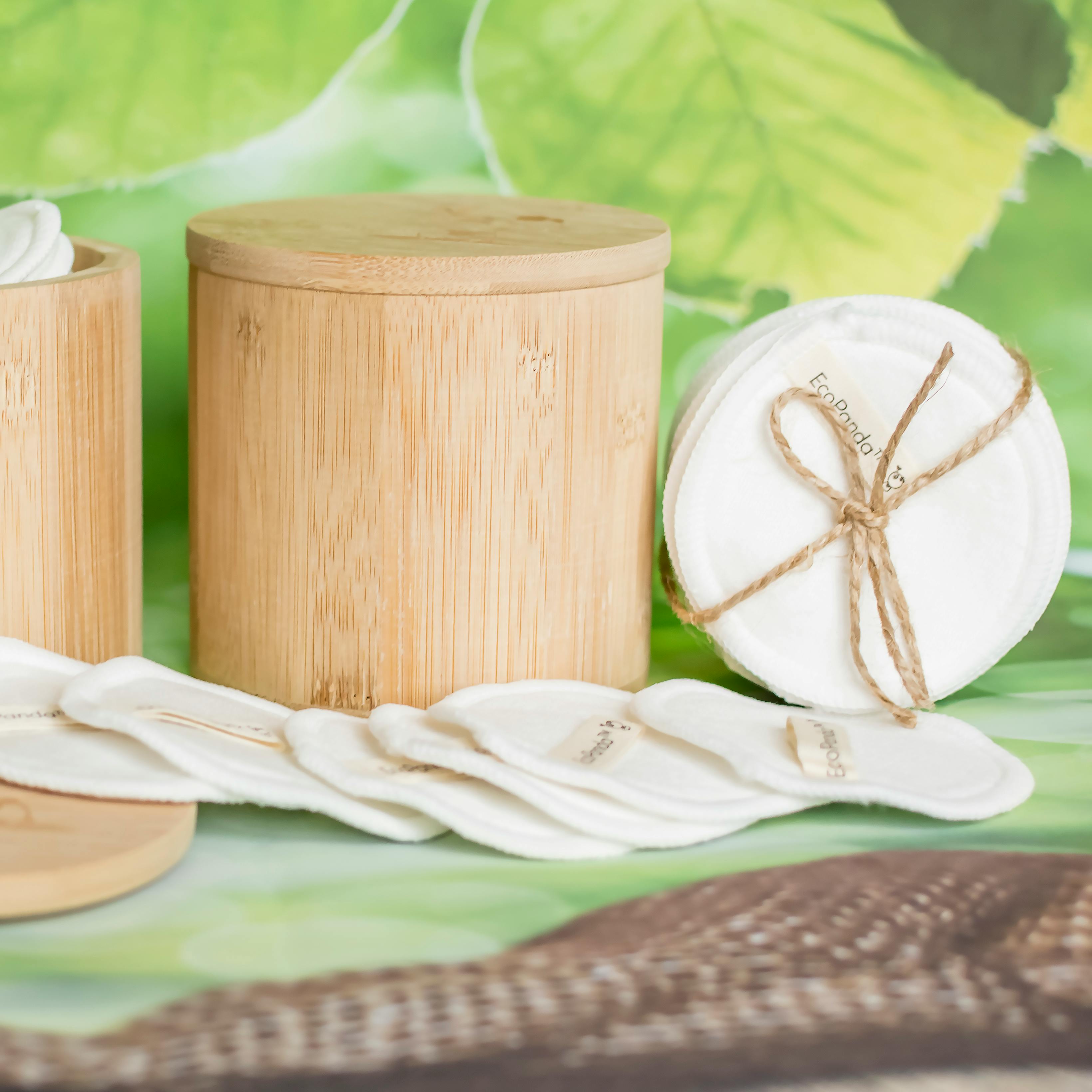Reusable organic cotton makeup remover pads — zero waste beauty